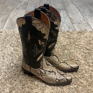 Resistol western snake skin boots SZ 6.5